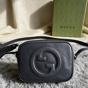 Gucci Blondie Medium Shoulder Bag